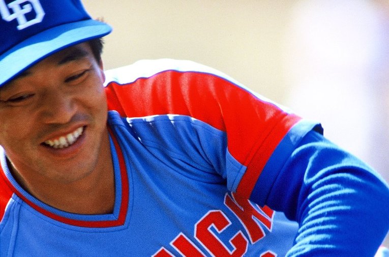 1987年のシーズン、ロッテから中日へ移籍した落合博満。年俸は9700万円から1億3000万円にアップ ／ photograph by BUNGEISHUNJU