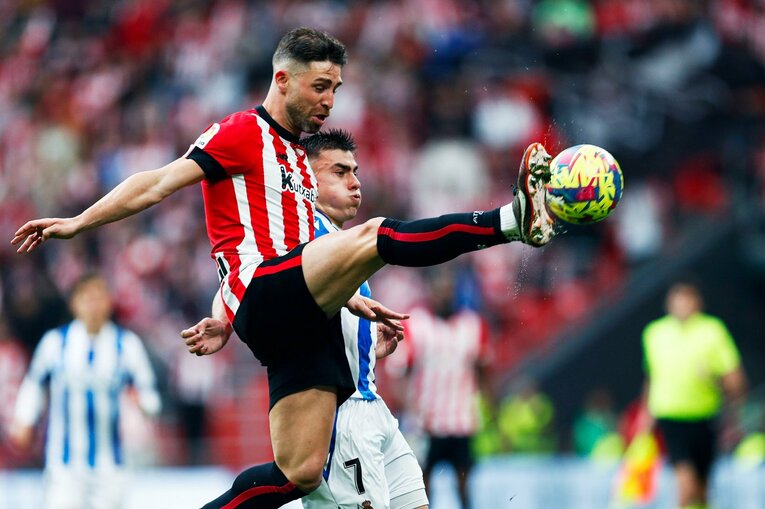 「クボには開幕前から…今はそれ以上の期待だ」MVP→徹底マークで不発も久保建英21歳“バスクダービー両軍サポの熱視線”をカメラマンは見た(42)