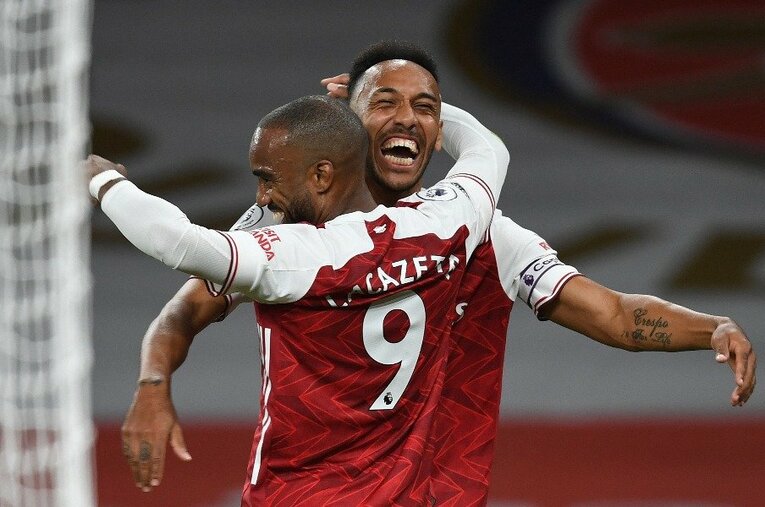 昨シーズンは8位に終わったアーセナル。オーバメヤンは3年間の契約延長を選んだ ／ photograph by Getty Images