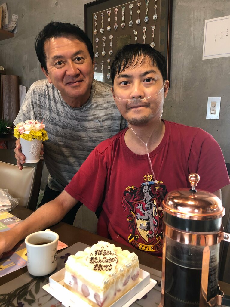 2020年9月9日の誕生日を祝う瀬古利彦さんと昴さん