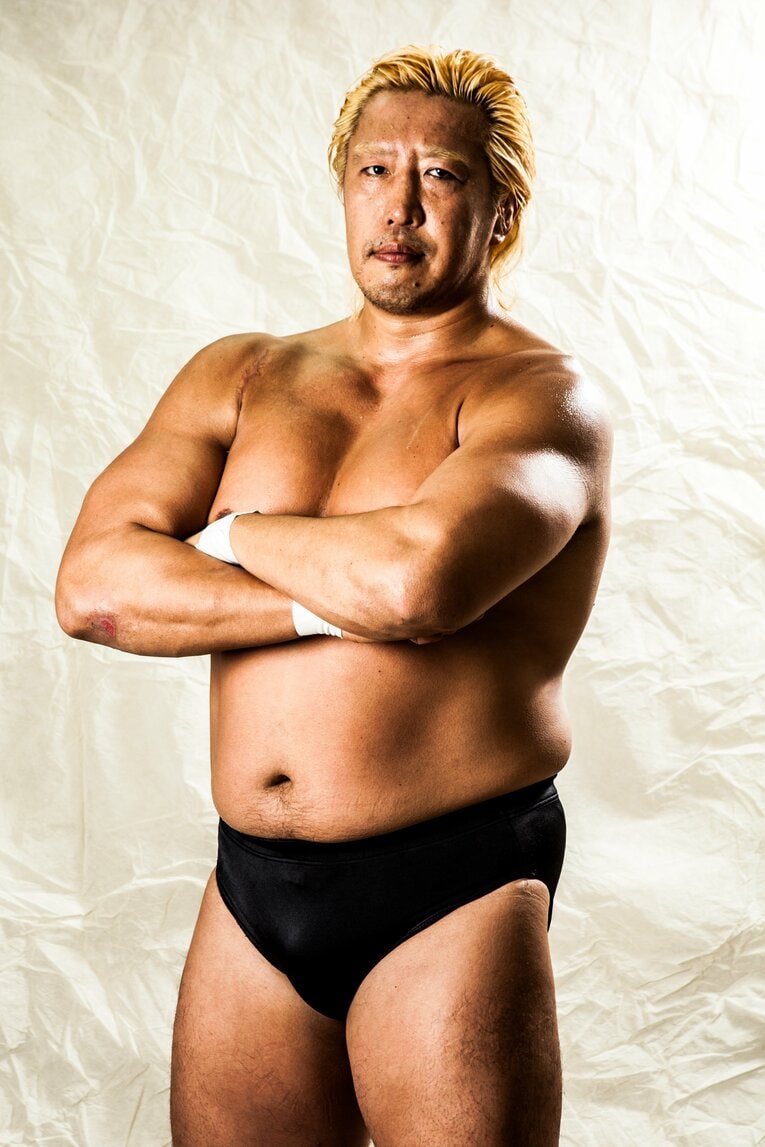 高山善廣のスタジオ写真