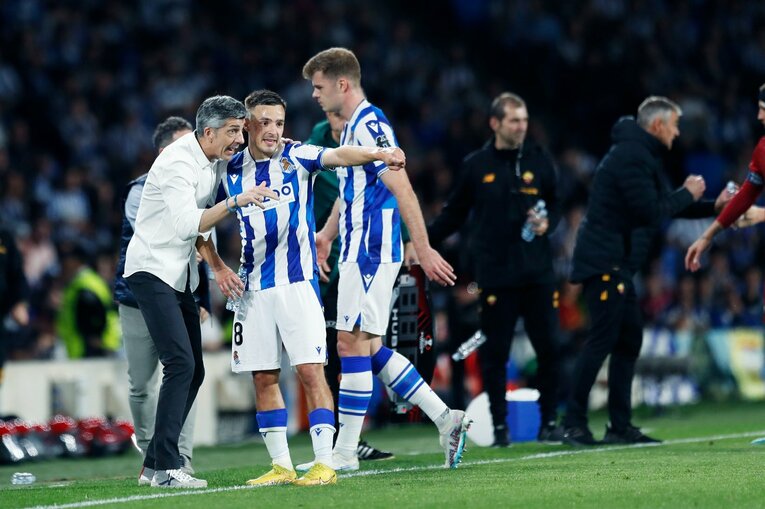 久保建英がELで味わった「先発落ち→敗退」での怒り・悲しみを撮った「タケ！と不調ソシエダサポが期待したが…」〈代表合流前にゴール〉(31)