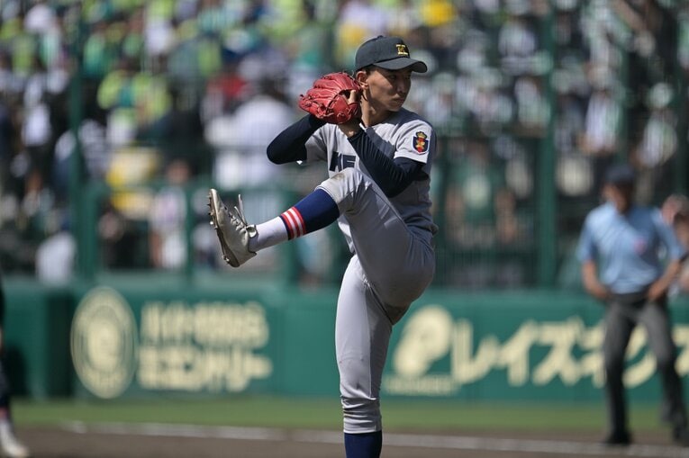 準々決勝・沖縄尚学での丸田ら慶応ナインの躍動＋森林監督の表情（全15枚）　©Hideki Sugiyama