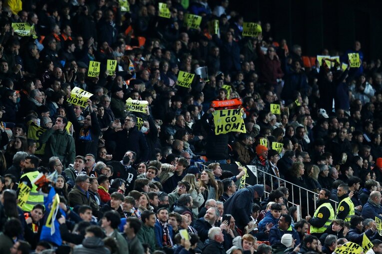 〈久保建英ソシエダ月間MVP〉敵地で憎まれるのは名が知れた証拠だが…「クボへの徹底マーク」と“1枚も撮れなかったシーン”とは(19)