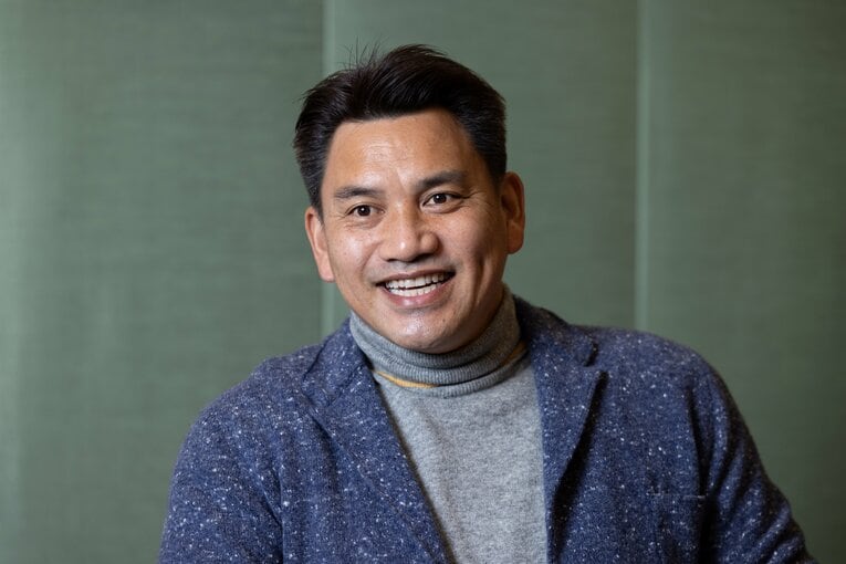 NumberWebのインタビューに応じた井口氏　©Tatsuo  Harada