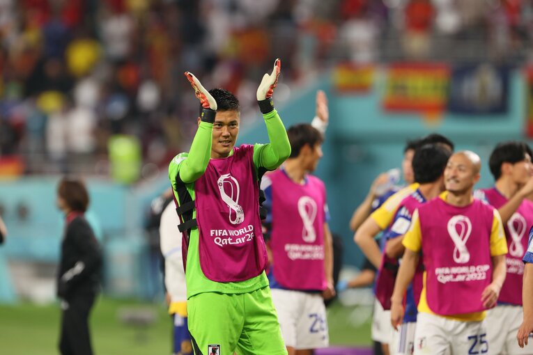 スペイン戦後、嬉しそうな川島　©Kaoru Watanabe／JMPA