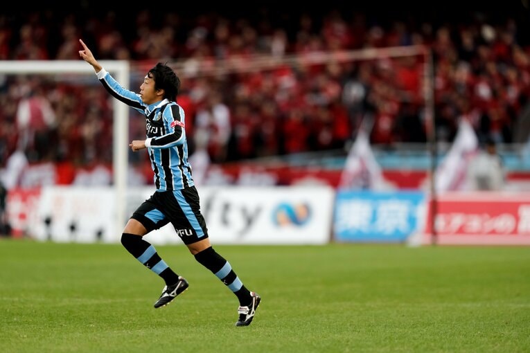 現役時代の中村憲剛　©Sports Graphic Number