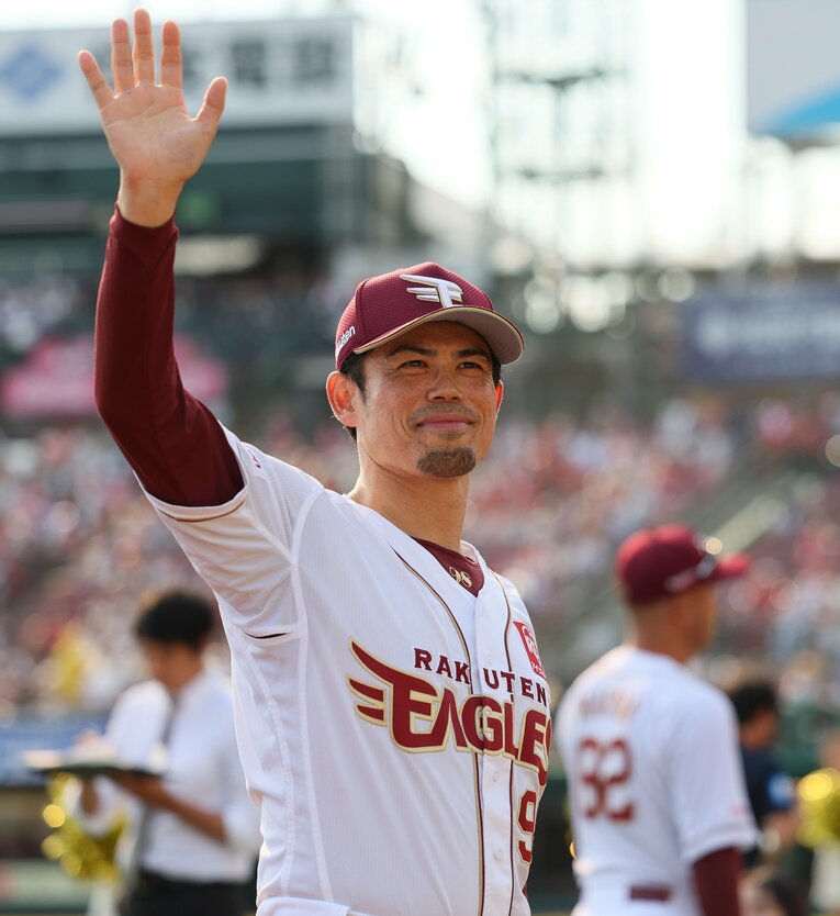 昨季、交流戦を制覇するも、わずか1年で解任された今江敏晃前監督 ©JIJI PRESS