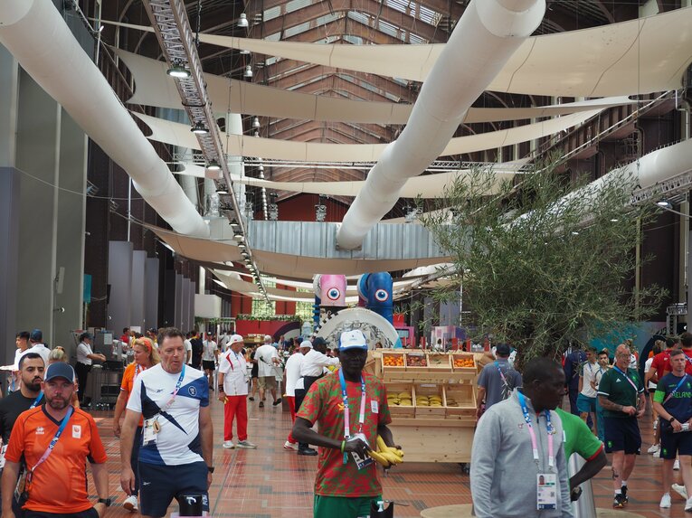 パリ五輪の選手村（全56枚）©JMPA