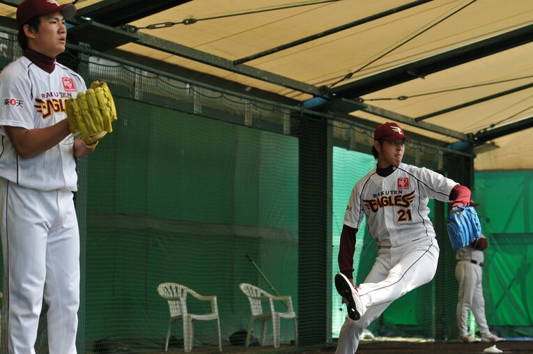 楽天時代の岩隈と田中　©Hideki Sugiyama