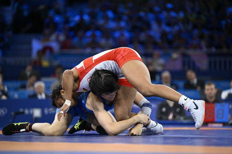 レスリング女子53kg決勝、藤波朱理vs.ルシアジャミレス・ジェペスグスマン　©Asami Enomoto/JMPA