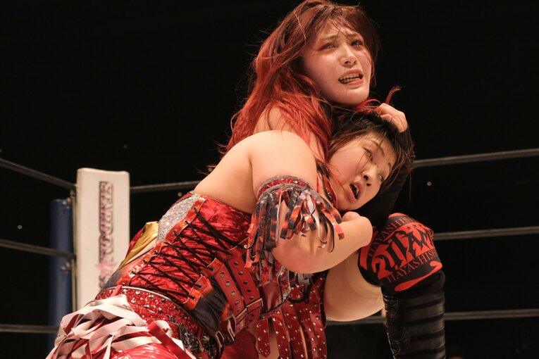 林下詩美vs彩羽匠