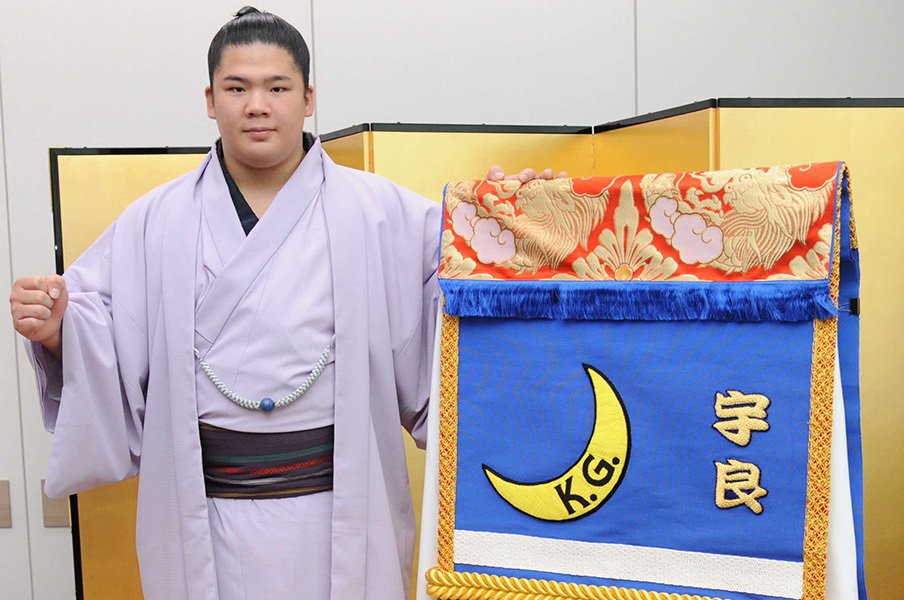 学生相撲出身力士と中卒力士との違い。“相撲力”とは……一体何なのか。<Number Web> photograph by NIKKAN SPORTS