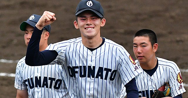 大船渡・佐々木朗希は本当にダルだ。足も肩も振りも、全てがそっくり。 - 高校野球 - Number Web - ナンバー