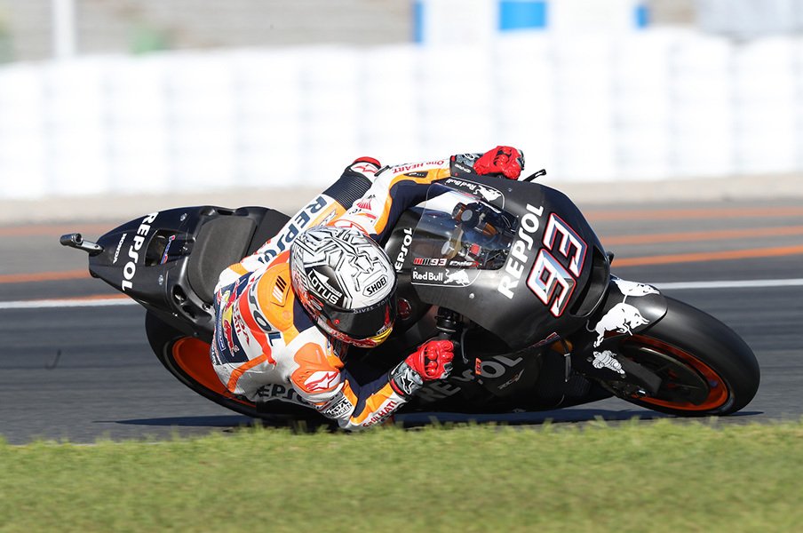 23歳マルケスが会得した「我慢」。3度目のMotoGP制覇で、さらに先へ。<Number Web> photograph by Satoshi Endo