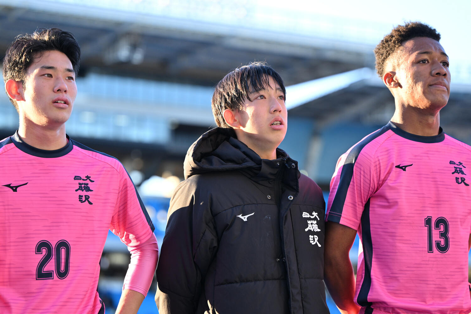 4強入りを逃し、涙する日大藤沢・中村龍剛　©︎MATSUO.K/AFLO SPORT