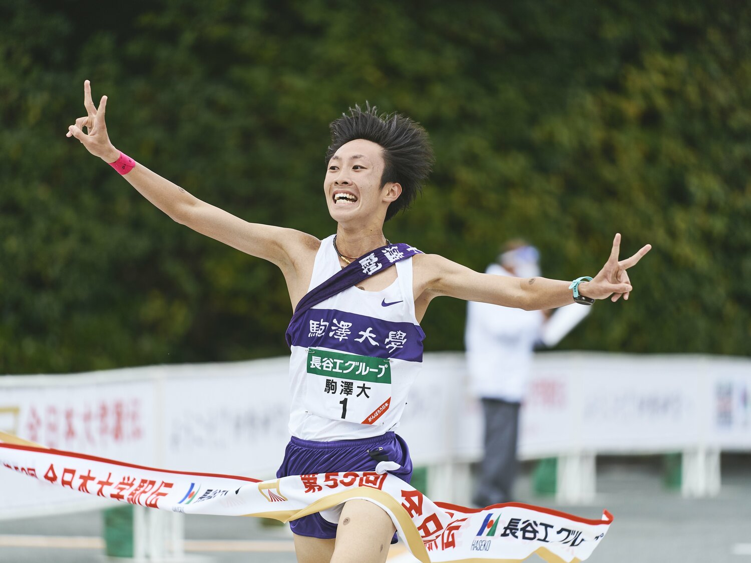駒澤大3年の花尾恭輔は桜が原中学校の同級生。2021年11月の全日本大学駅伝では最終8区を任され、駒澤大の2連覇に貢献した　©Yuki Suenaga
