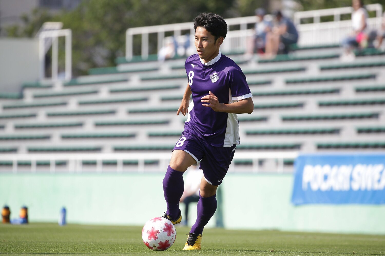 2019年5月、明治大学の4年生として就活中だった森下　©JFA/AFLO