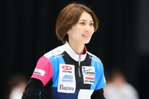 「貯金を切り崩して生活」カーリング日本選手権優勝チームでも“資金難”のナゼ…北海道銀行との“契約終了”からフォルティウスが復活した理由