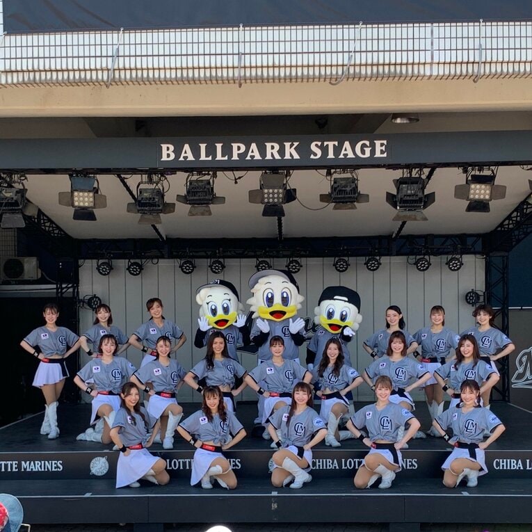千葉ロッテマリーンズ公式チアパフォーマー「M☆Splash!!」©︎Chiba Lotte Marines