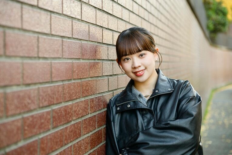 青学大3年生で、Tリーグでもプレーするカットマン・小林りんご【スワイプするとそのほかの写真もご覧になれます】　©Hirofumi Kamaya