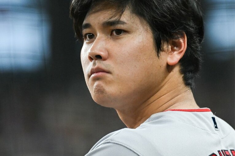 カメラマン歴40年以上のアメリカ人フォトグラファーが明かす「大谷翔平の試合日ルーティン」とは ／ photograph by Nanae Suzuki