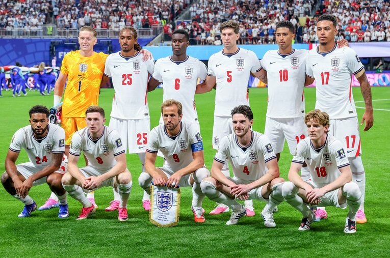 W杯の準決勝で敗れたイングランド代表。戦前に日本代表と試合をしたこともあり、国内では日本チームの動向にも注目が集まっていた ／ photograph by Kaoru Watabe / JMPA 