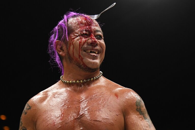 「死んでもいい覚悟なんていらねぇんだよ！」葛西純はエル・デスペラードに何を伝えたのか？ カメラマンが激写した“血と熱狂の23分30秒”(42)