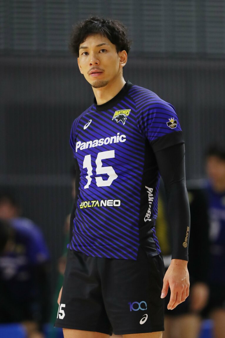 2021年に現役引退し、現在は解説者としても活躍中の福澤達哉。大塚は「15番」を引き継いだ（写真は2018年）　©︎YUTAKA/AFLO SPORT