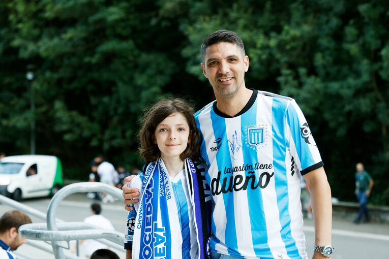 「タケはゴレアドール（点取り屋）だ！」“TAKEユニ少年”の久保建英評…初CLにリーガ6戦4発「ソシエダサポの愛と期待」は高まるばかり(3)