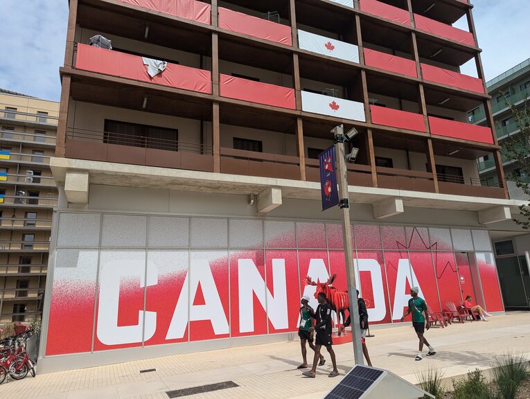 パリ五輪の選手村（全56枚）©JMPA