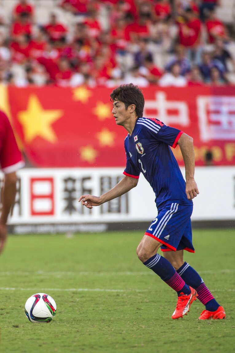 2015年の東アジア選手権・北朝鮮戦でプレーする谷口彰悟　©Takuya Sugiyama