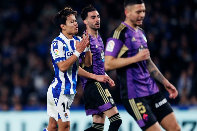 「TAKEユニの日本人ファンが増えた気が」久保建英MOMも“代えが利かない状態”を現地撮影…ソシエダは狂う歯車を直せるか(59)