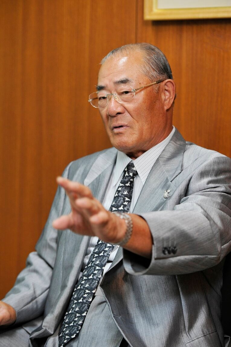 「喝だ！」でおなじみの張本勲　©BUNGEISHUNJU