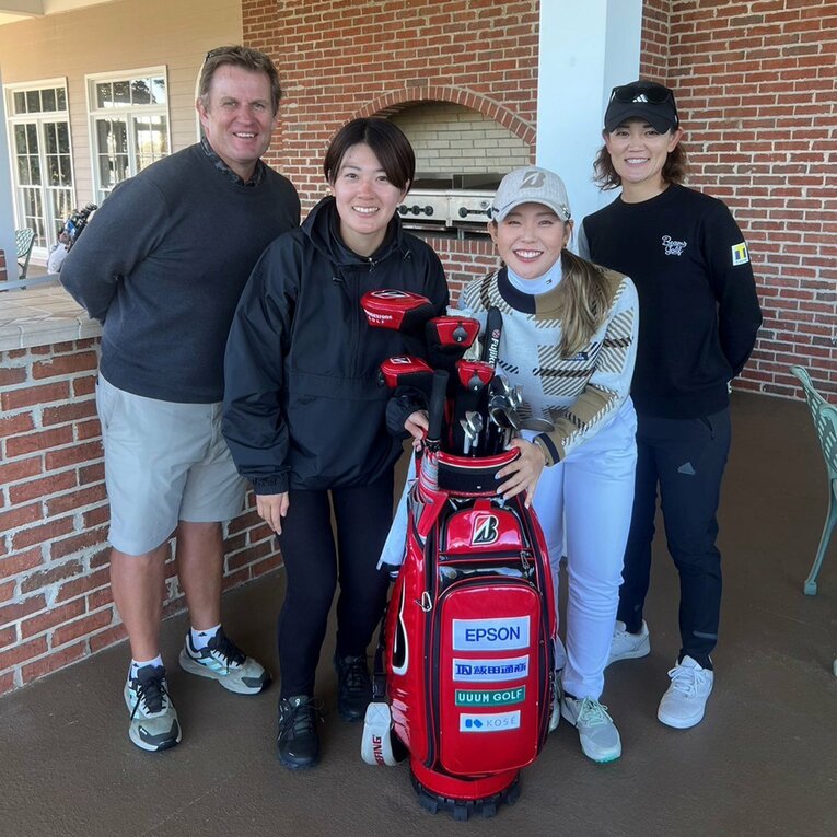 吉田優利を支えたチーム　©︎Yoichi Katsuragawa