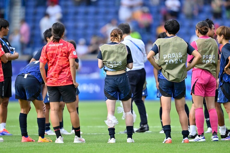 パリ五輪アメリカ戦「なでしこたちの涙」（全10枚中の5枚目）　©Takuya Nakachi/JMPA