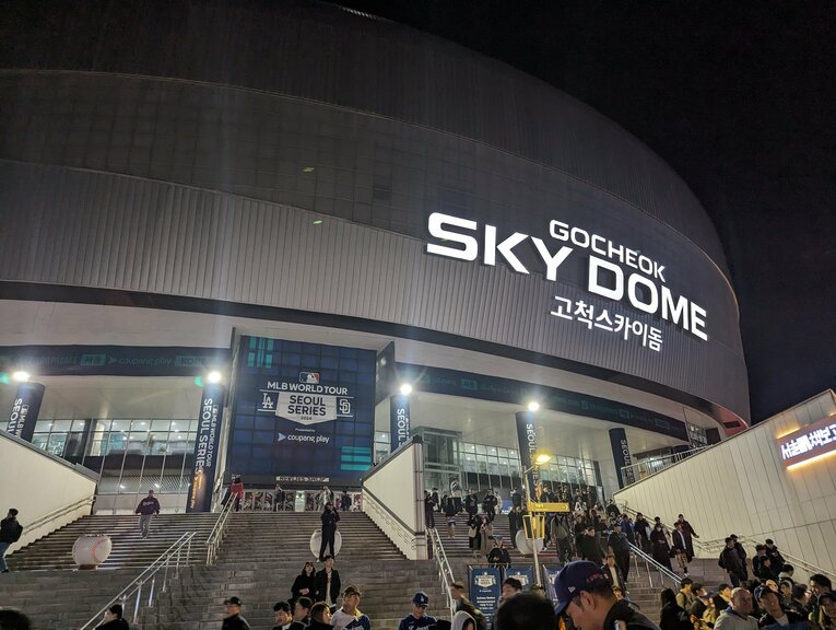 韓国シリーズの様子　©Aki