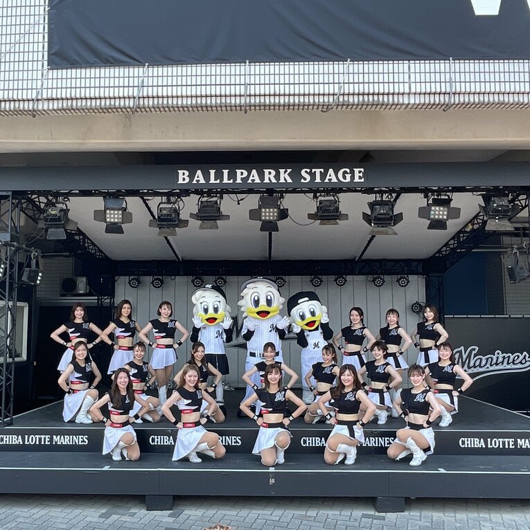 千葉ロッテマリーンズ公式チアパフォーマー「M☆Splash!!」©︎Chiba Lotte Marines