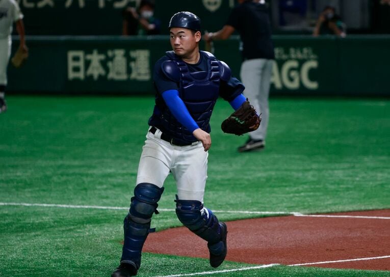 荒木友斗（捕手・加茂暁星・176cm85kg・右投右打）
