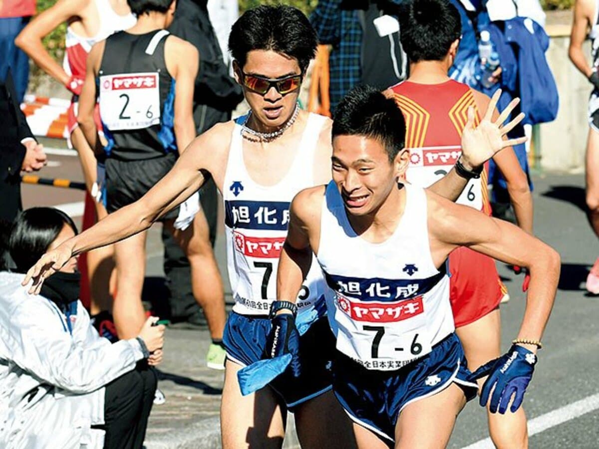 ニューイヤー駅伝に見た、双子選手の活躍と理由。～村山兄弟、市田兄弟が揃う旭化成。過去には宗兄弟も～ - 駅伝 - Number Web - ナンバー