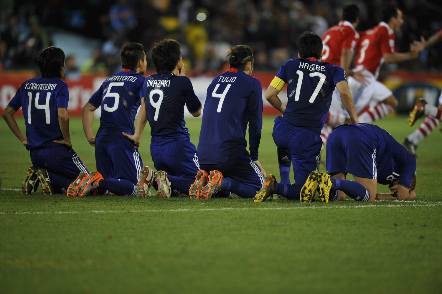 南アフリカW杯の決勝トーナメント1回戦。日本はパラグアイにPKで敗れた ©Takuya Sugiyama/JMPA