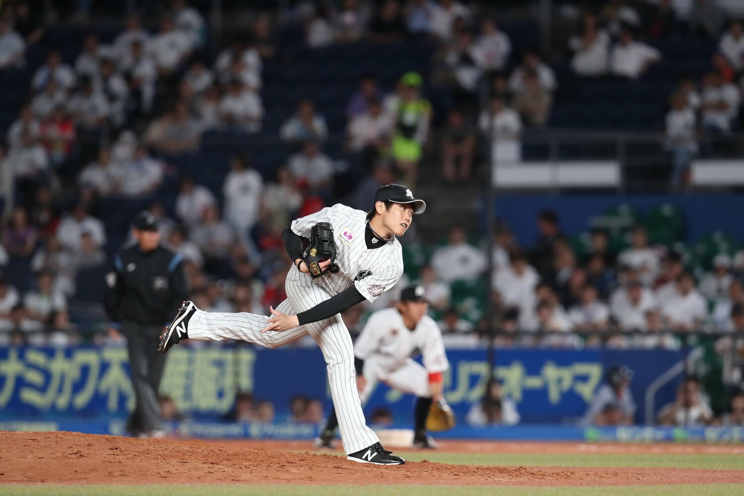 マリーンズ時代のチェン。ファンに愛された投手だった ©︎Chiba Lotte Marines