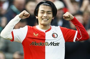 「すごく憧れた」上田とファンペルシは理想の師弟…授けた極意「今のウエダと重なる」現地記者ズバリ