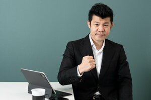 「ファイトマネー倍額は最低ライン」「日本王者の年収を1000万円に」あの亀田興毅が本気で“ボクシング界の底上げ”に取り組む理由