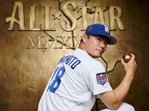 「ムラカミはアメージングだ」白ジャケットにジーンズ姿の村上宗隆、山本由伸は黒タキシードで…“左ひざ異変”大谷翔平が辞退も見聞きした球宴ウラ話