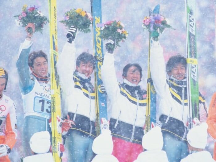 原田雅彦「ふなきぃ～」のウラ側…「俺と斎藤で楽にする」岡部孝信に聞く“長野五輪ジャンプ団体戦”の真実「テストジャンパーの頑張り、無駄にできない」＜Number Web＞ photograph by JMPA