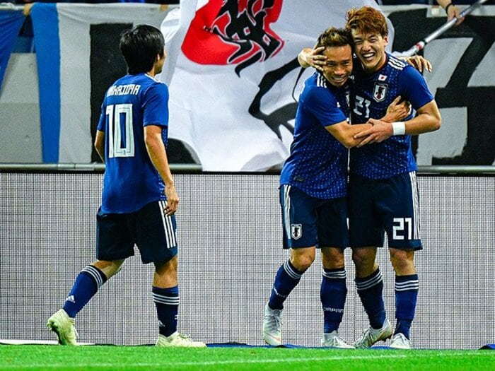 長友佑都、台頭する若手への助言。「とにかくビッグクラブに行けと」＜Number Web＞ photograph by Takuya Sugiyama