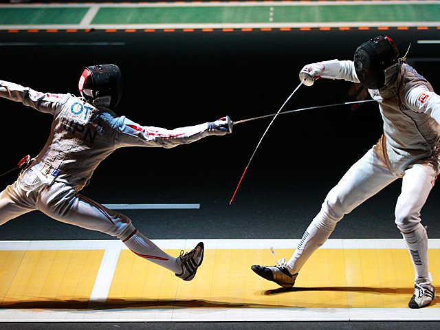 ＜日本フェンシング第2章へ＞ 太田雄貴＆男子フルーレ団体 「もうひとつのメダルは仲間とともに」＜Number Web＞ photograph by Asami Enomoto