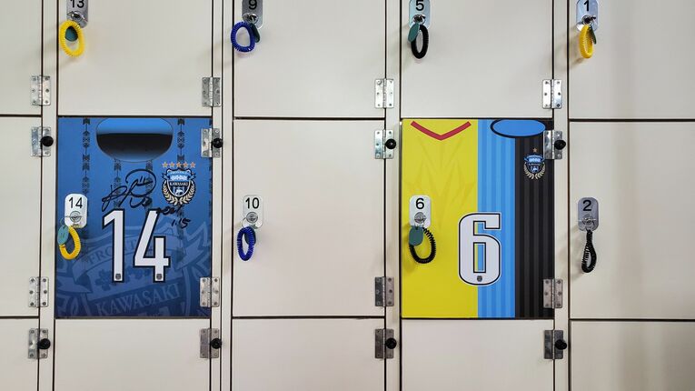 「富士見湯」ロッカー　©︎Takashi Kumazaki