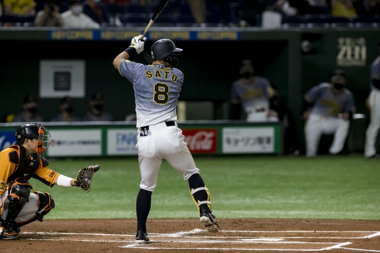 山崎武司氏が指摘しているのは左足の「ため」だ　©Kiichi Matsumoto